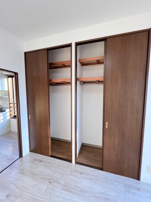 物件内観写真13　(収納)