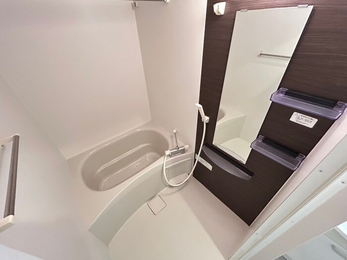 物件内観写真8　(バス／シャワールーム等)