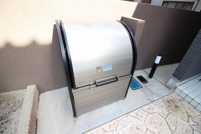 物件外観写真6　(建物設備)