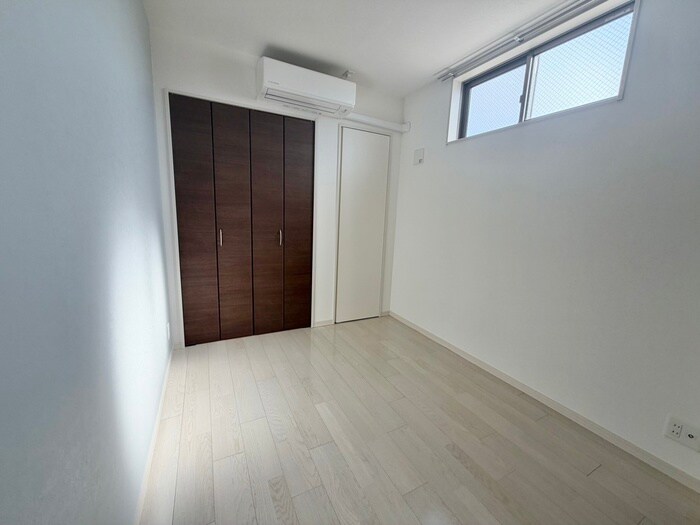 物件内観写真11　(居室)