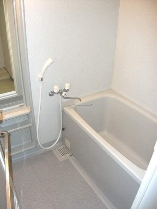 物件内観写真10　(バス／シャワールーム等)