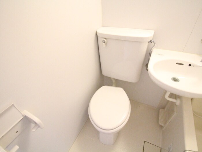 物件内観写真11　(トイレ)