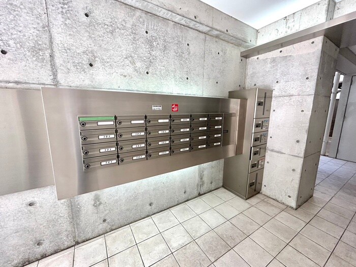 物件外観写真3　(建物設備)