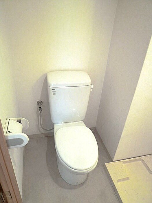 物件内観写真15　(トイレ)