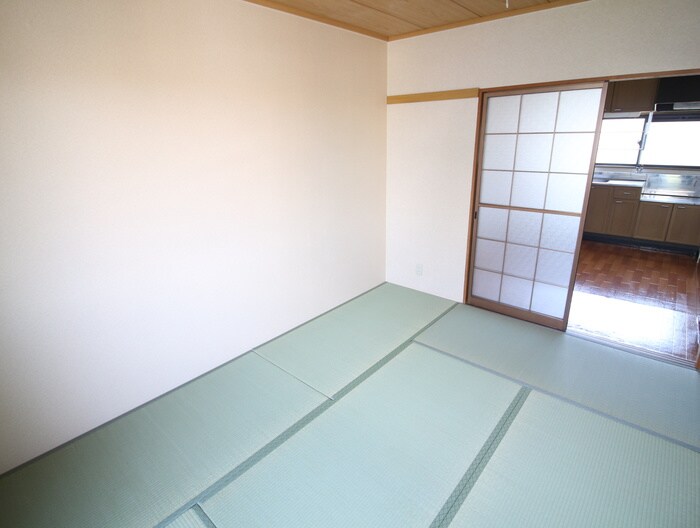 物件内観写真12　(居室)