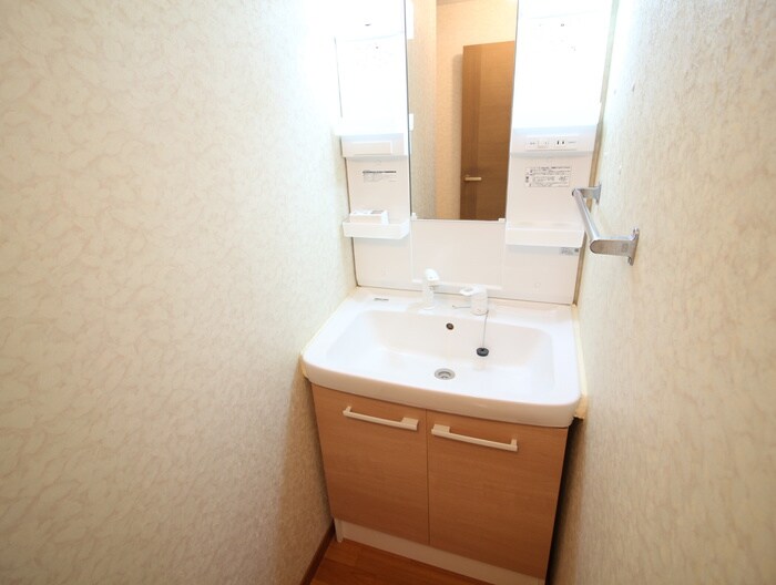 物件内観写真16　(洗面)