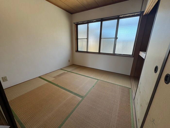 物件内観写真5　(居室)