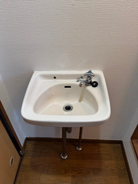 物件内観写真9　(洗面)