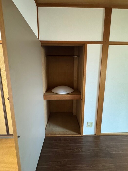 物件内観写真10　(収納)