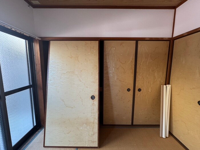 物件内観写真12　(収納)