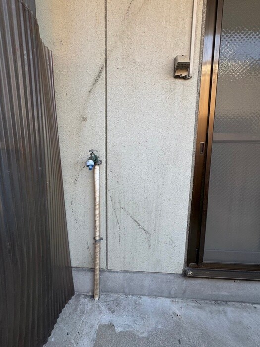 物件内観写真15　(洗濯機置場)