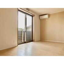 ラーゴヴィレッタB棟の外観写真