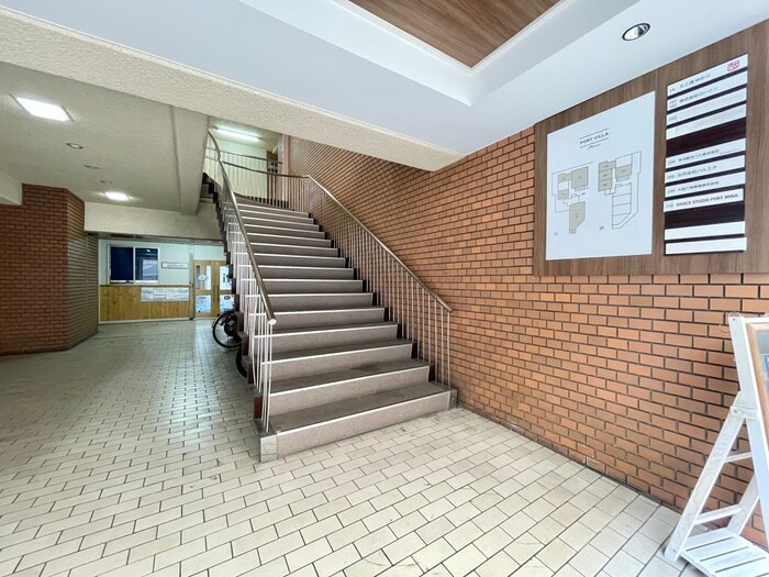 物件外観写真6　(駐輪場)