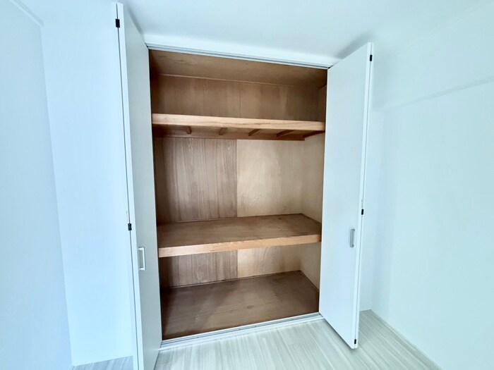 物件内観写真13　(収納)