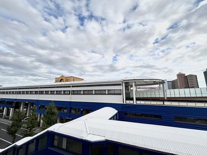 物件内観写真15　(室内からの展望)