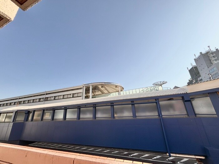 物件内観写真22　(室内からの展望)