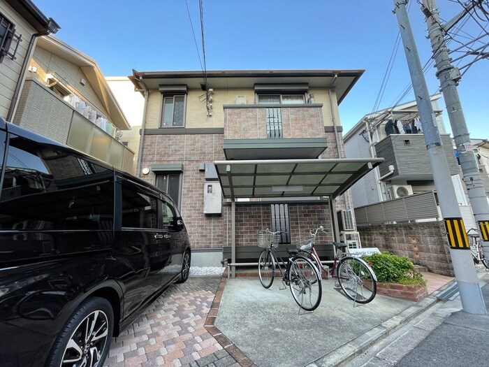 物件外観写真5　(外観写真)