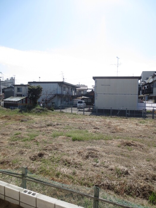 物件内観写真19　(室内からの展望)