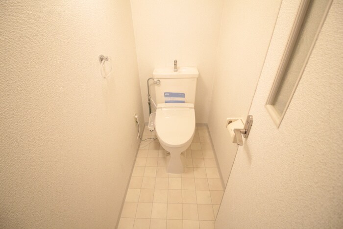 物件内観写真13　(トイレ)