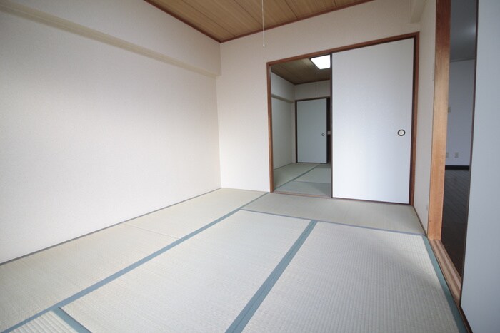 物件内観写真19　(居室)