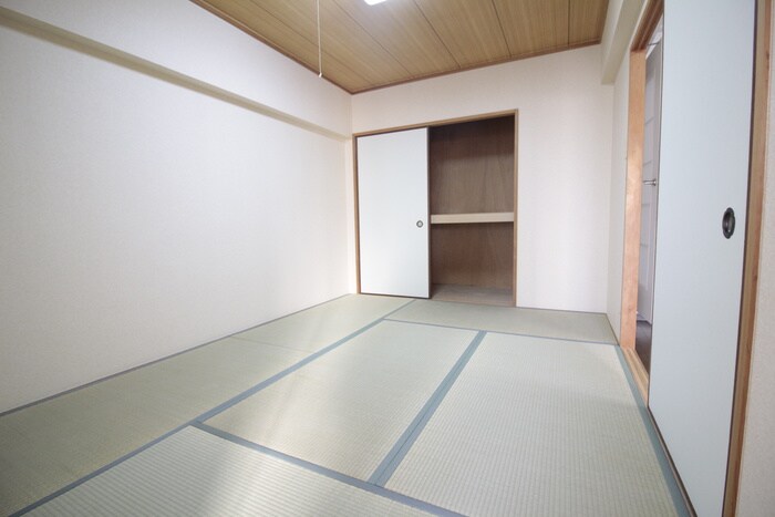 物件内観写真21　(居室)