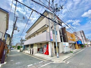 アベニールモズ外観写真