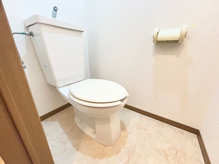 物件内観写真16　(トイレ)