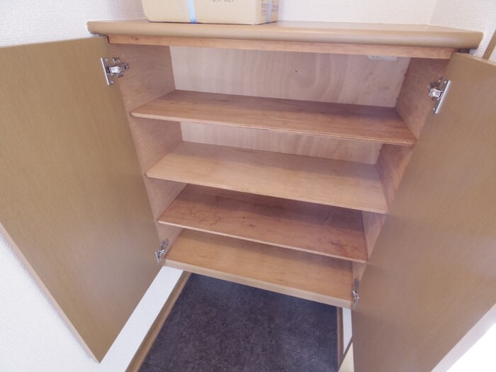 物件内観写真20　(靴箱)