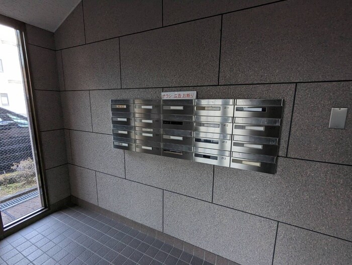 物件外観写真6　(建物設備)