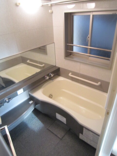 物件内観写真13　(バス／シャワールーム等)