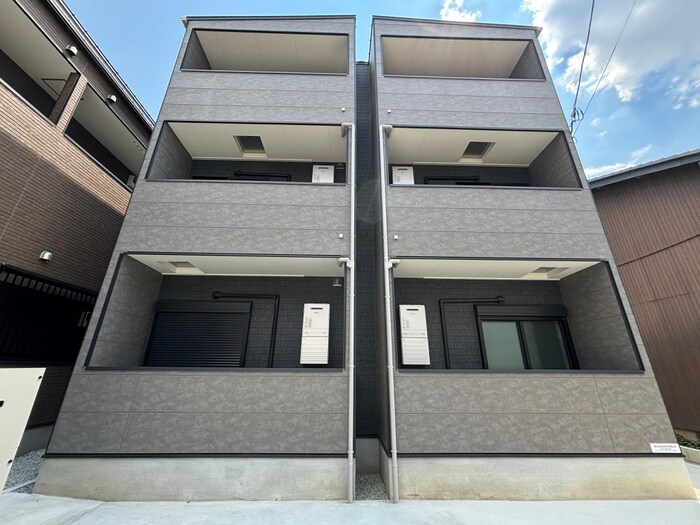 物件外観写真1　(外観写真)