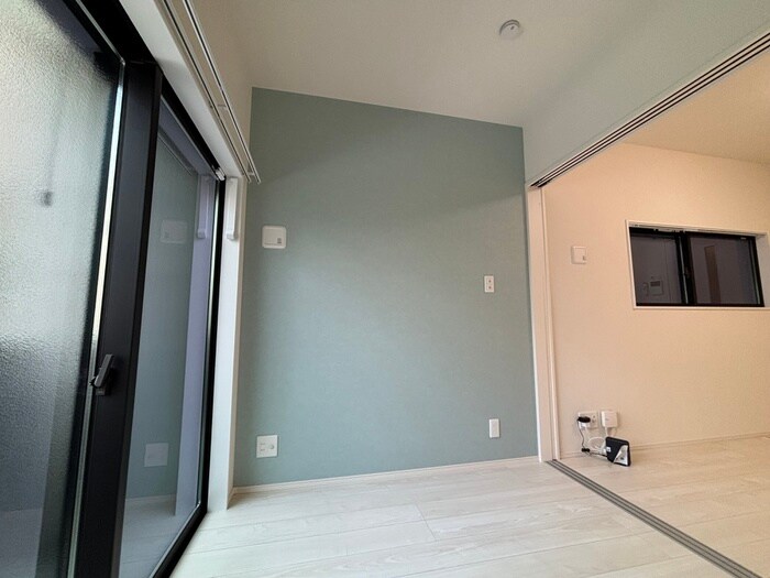 物件内観写真10　(居室)