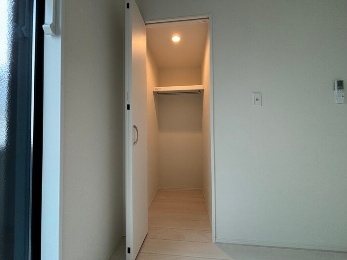 物件内観写真11　(収納)