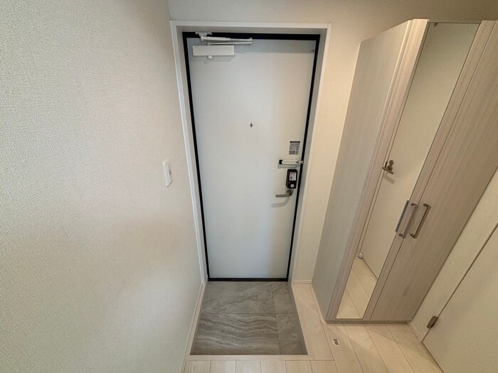 物件内観写真20　(玄関)