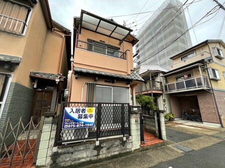 淀下津町貸家外観写真