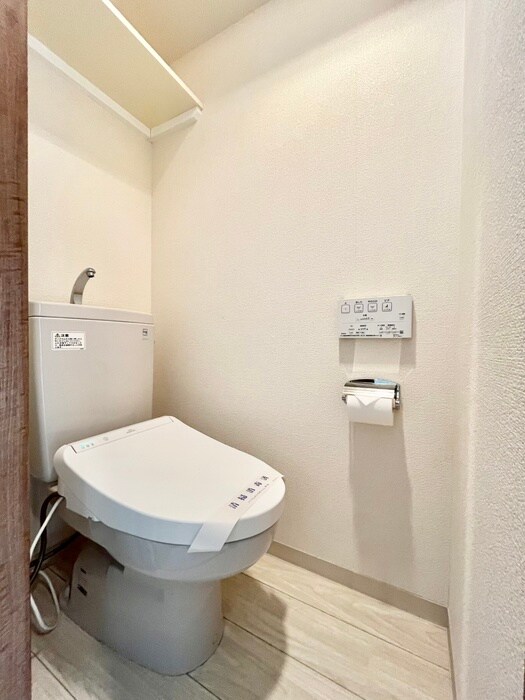 物件内観写真8　(トイレ)