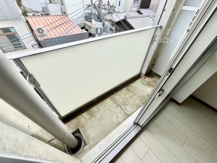 物件内観写真16　(ベランダ・バルコニー)