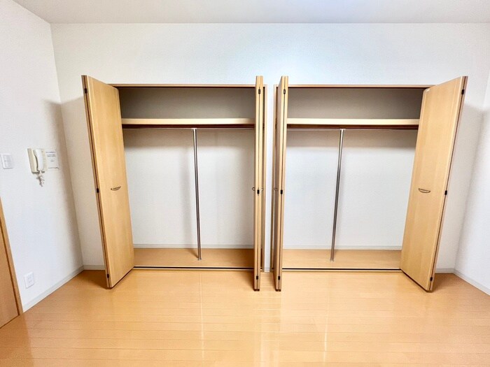 物件内観写真15　(収納)