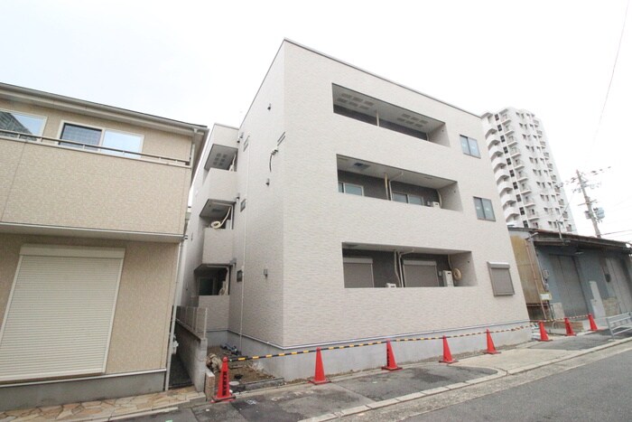 物件外観写真6　(外観写真)