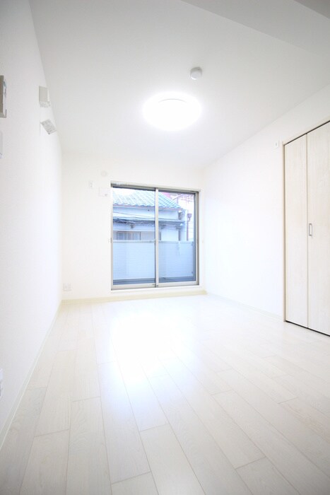 物件内観写真10　(居室)