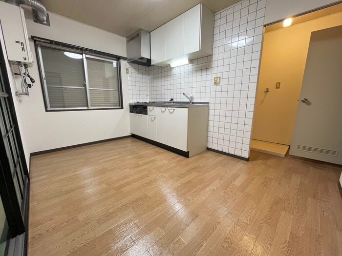 物件内観写真7　(居室)