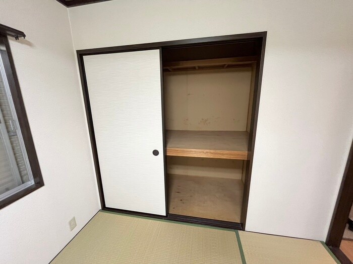 物件内観写真13　(収納)