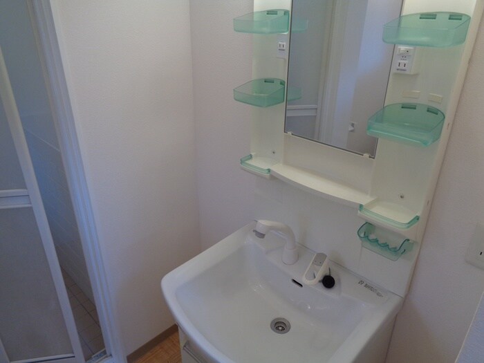 物件内観写真9　(洗面)