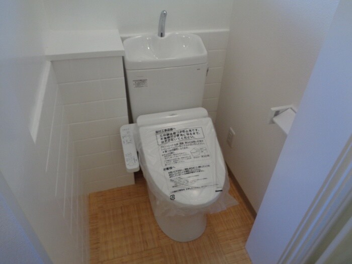 物件内観写真11　(トイレ)