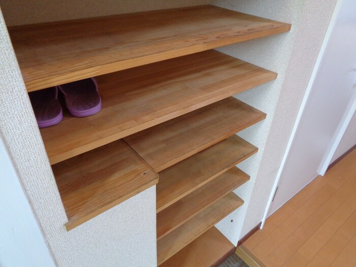 物件内観写真16　(靴箱)