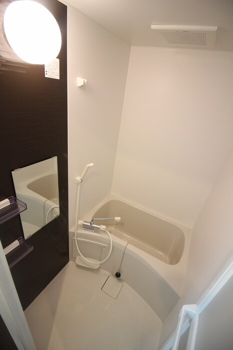 物件内観写真12　(バス／シャワールーム等)