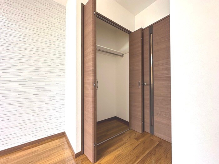 物件内観写真15　(収納)