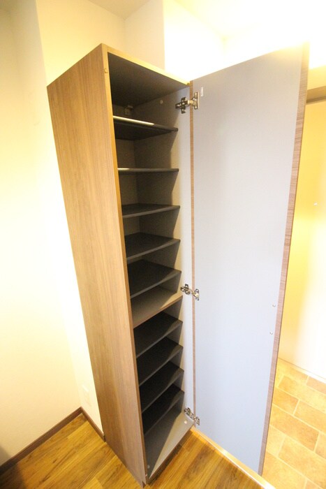 物件内観写真18　(靴箱)