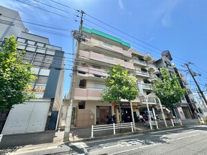 アルパー六甲外観写真