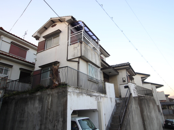 川西市矢問貸家